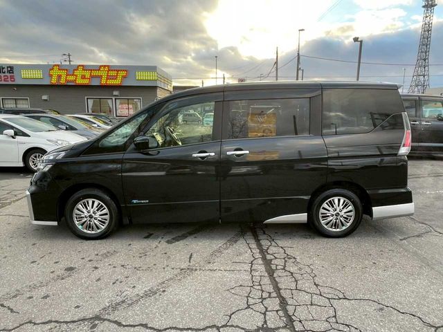 NISSAN SERENA  WG 4WD 2016 Image 31