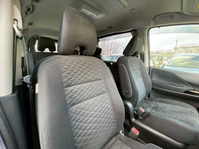 NISSAN SERENA  WG 4WD 2016 Image 31