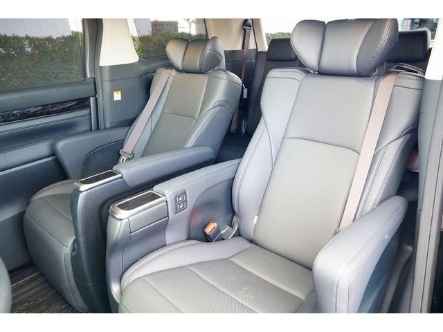 TOYOTA ALPHARD 2023 Image 31