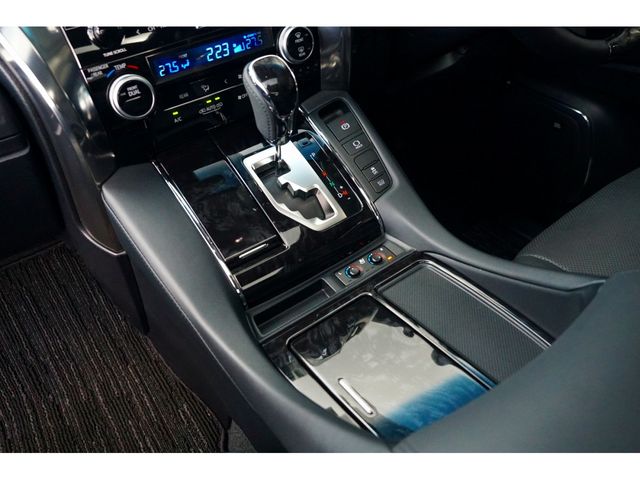 TOYOTA ALPHARD 2023 Image 31