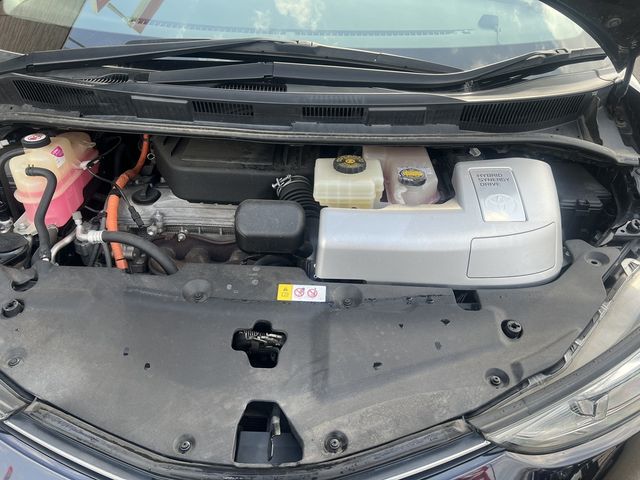 TOYOTA ESTIMA HYBRID 4WD 2017 Image 31