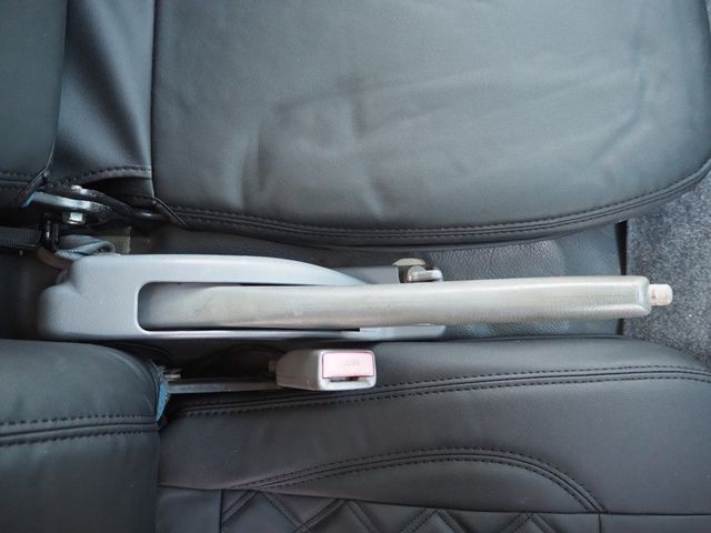 MITSUBISHI CANTER 2013 Image 31