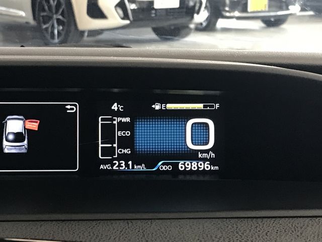 TOYOTA PRIUS 2016 Image 31