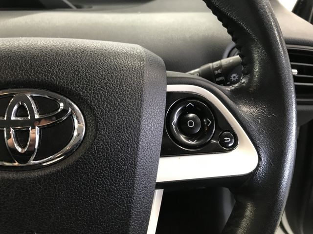 TOYOTA PRIUS 2016 Image 31