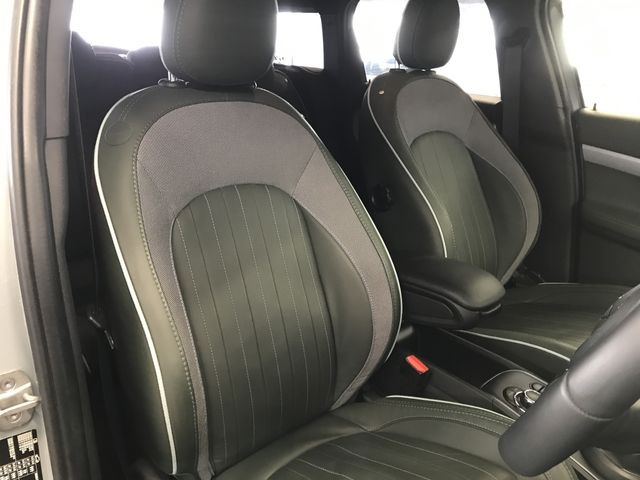 BMW MINI COOPER D CROSSO 2022 Image 31