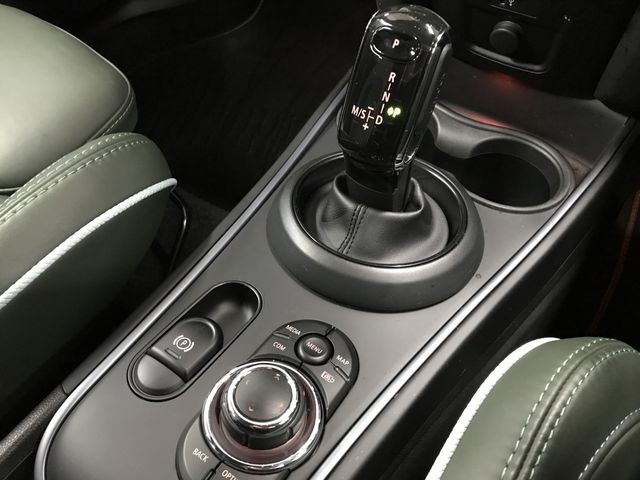 BMW MINI COOPER D CROSSO 2022 Image 31