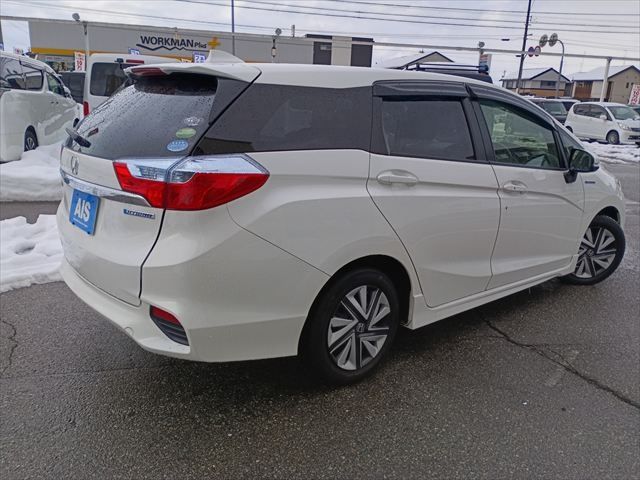 HONDA SHUTTLE HYBRID 2017 Image 31