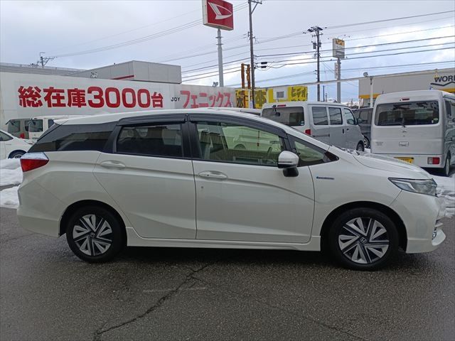HONDA SHUTTLE HYBRID 2017 Image 31