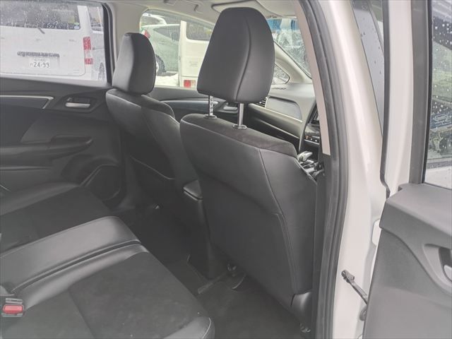 HONDA SHUTTLE HYBRID 2017 Image 31