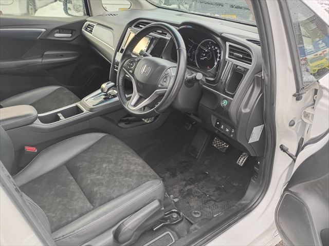 HONDA SHUTTLE HYBRID 2017 Image 31