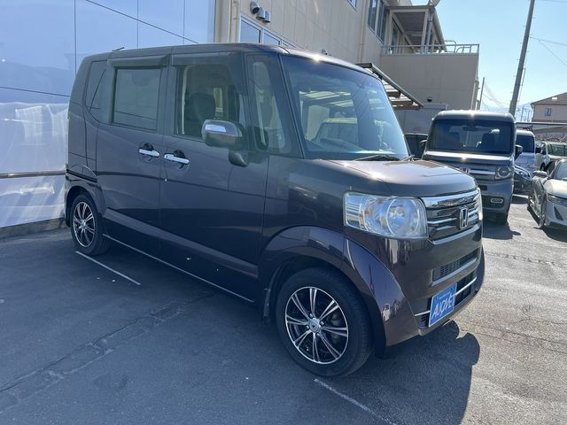 HONDA N BOX 2017 Image 31