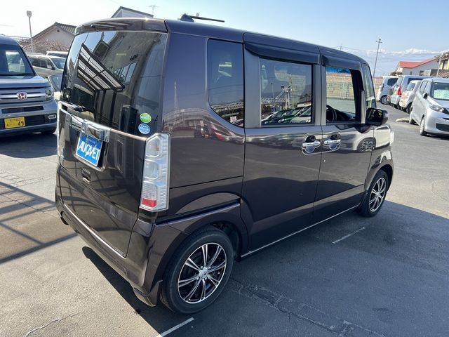 HONDA N BOX 2017 Image 31