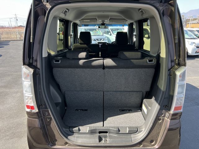 HONDA N BOX 2017 Image 31