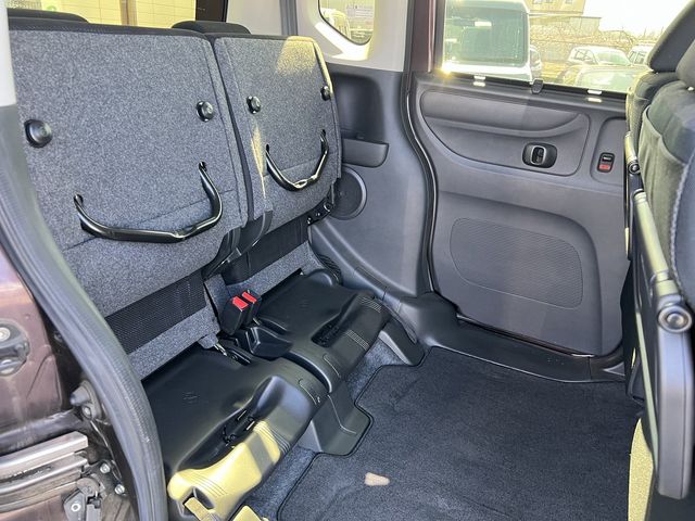 HONDA N BOX 2017 Image 31