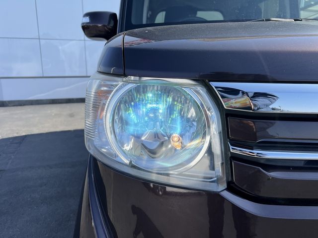 HONDA N BOX 2017 Image 31