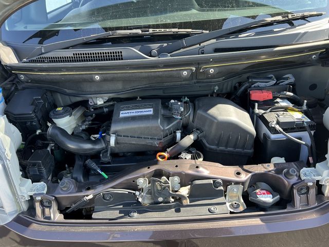 HONDA N BOX 2017 Image 31