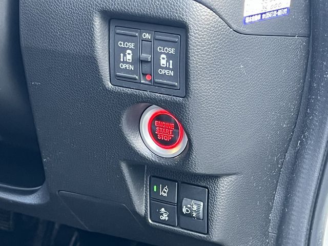 HONDA N BOX CUSTOM 2021 Image 31