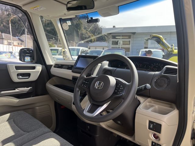 HONDA N BOX 4WD 2018 Image 31