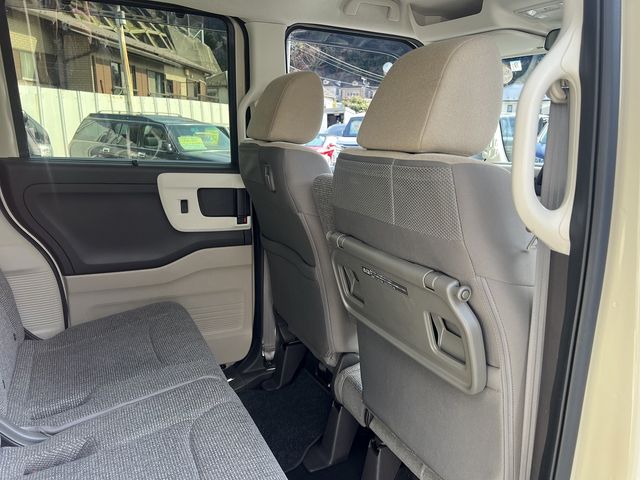 HONDA N BOX 4WD 2018 Image 31