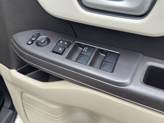 HONDA N BOX 4WD 2018 Image 31