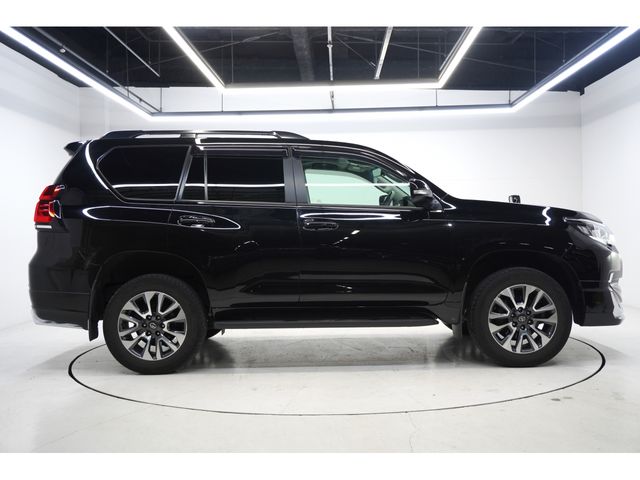 TOYOTA LANDCRUISER PRADO 2021 Image 31