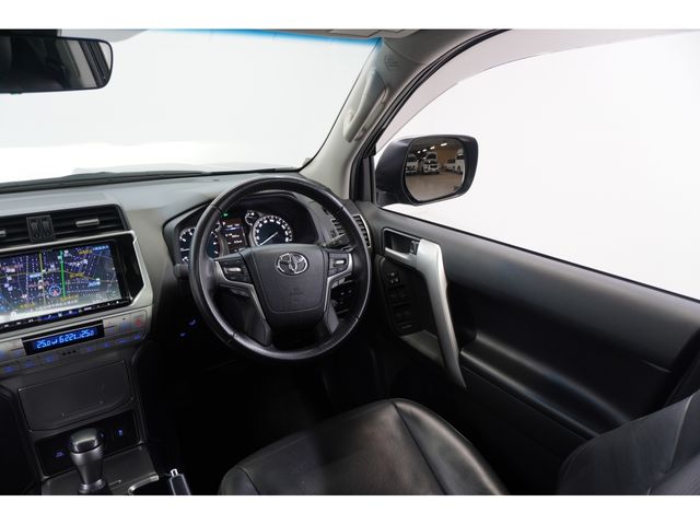 TOYOTA LANDCRUISER PRADO 2021 Image 31