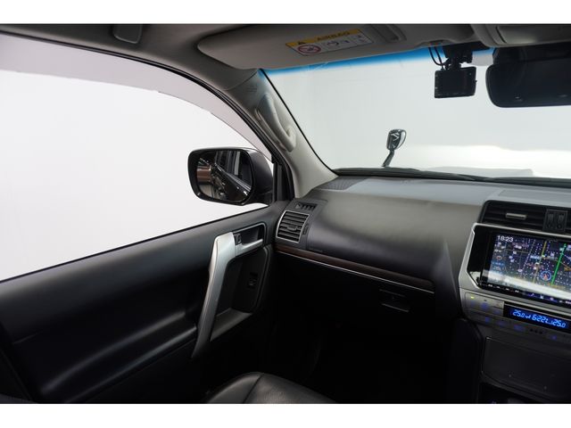 TOYOTA LANDCRUISER PRADO 2021 Image 31