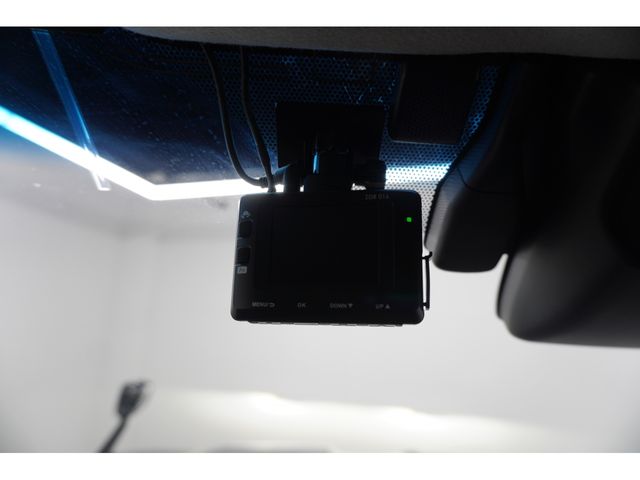 TOYOTA LANDCRUISER PRADO 2021 Image 31