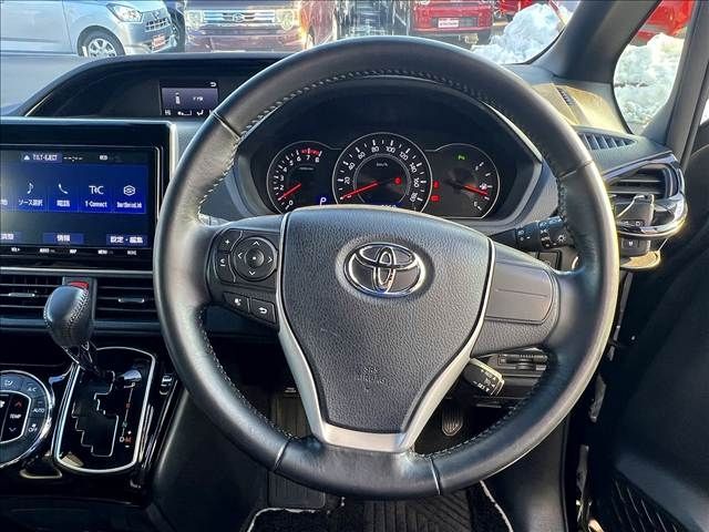 TOYOTA NOAH 2019 Image 31