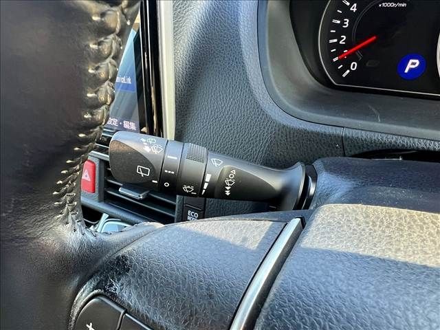 TOYOTA NOAH 2019 Image 31