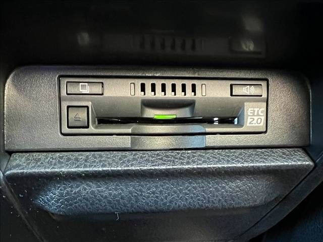 TOYOTA NOAH 2019 Image 31