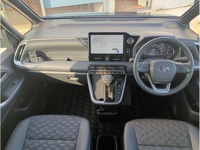 TOYOTA VOXY 2023 Image 31