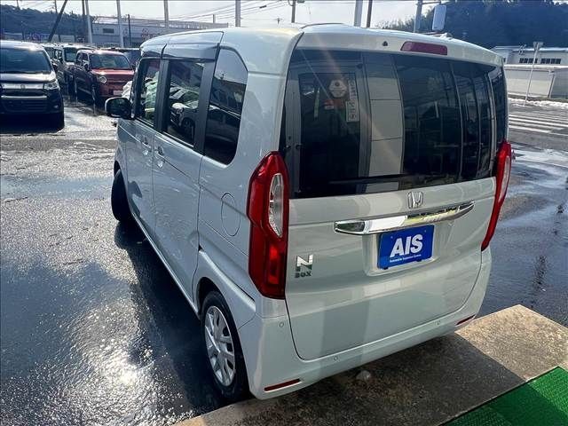 HONDA N BOX 2021 Image 31