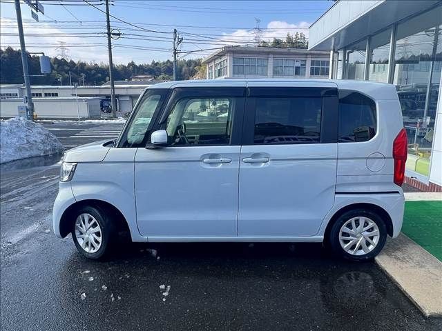 HONDA N BOX 2021 Image 31