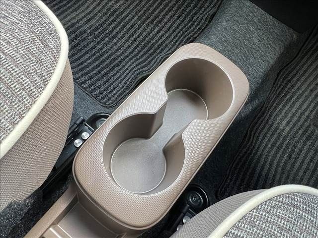 DAIHATSU MIRA TOCOT 2020 Image 31