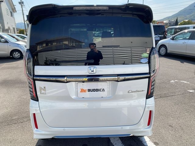 HONDA N BOX 2021 Image 31