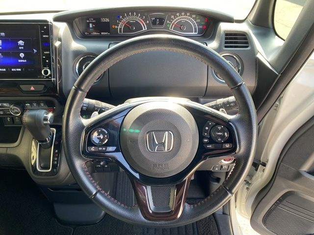 HONDA N BOX 2021 Image 31