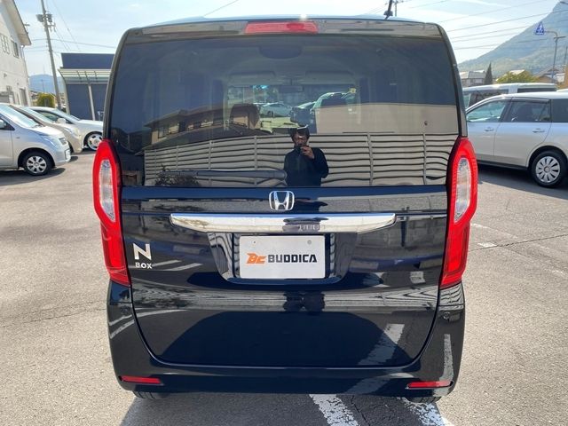 HONDA N BOX 2020 Image 31
