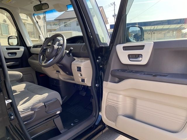 HONDA N BOX 2020 Image 31