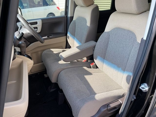 HONDA N BOX 2020 Image 31