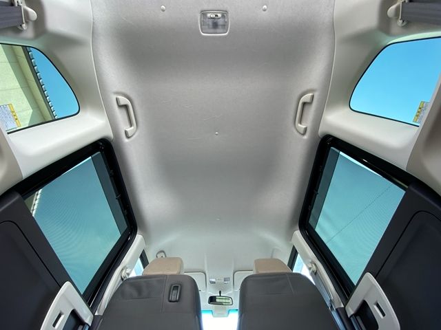 HONDA N BOX 2020 Image 31