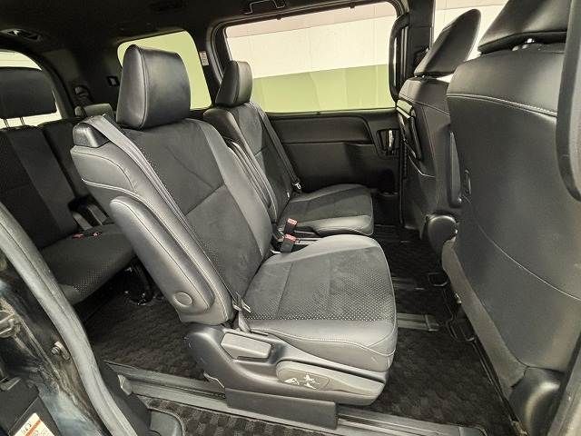 TOYOTA VOXY HYBRID 2021 Image 31