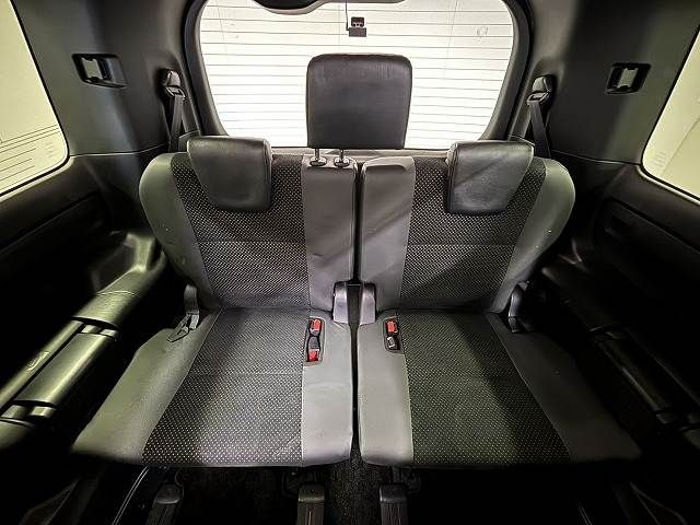 TOYOTA VOXY HYBRID 2021 Image 31