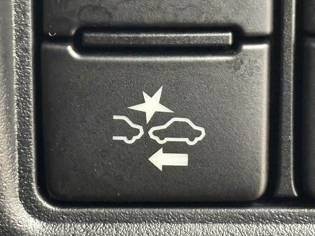 TOYOTA VOXY HYBRID 2021 Image 31