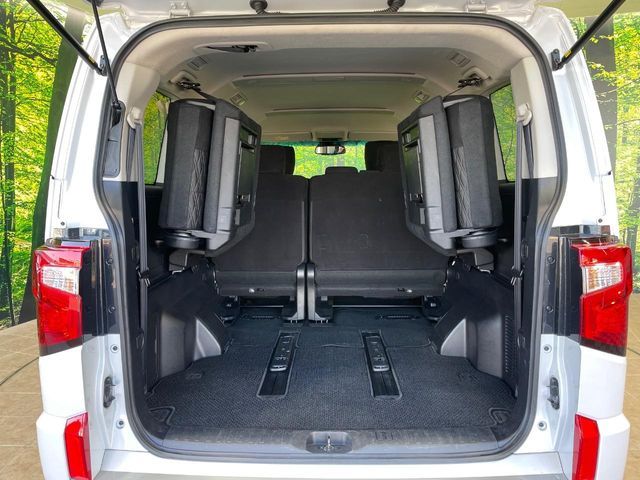 MITSUBISHI DELICA D:5 4WD 2024 Image 31