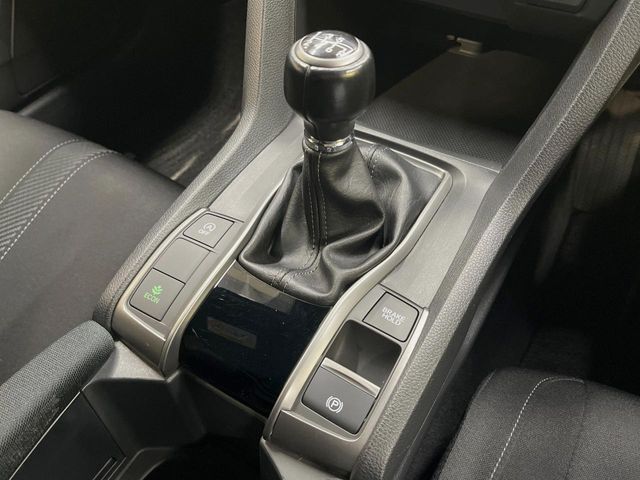 HONDA CIVIC HATCHBACK 2018 Image 31