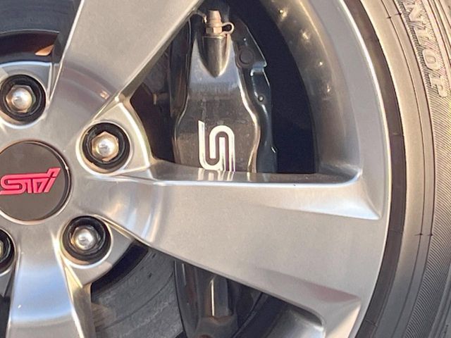 SUBARU IMPREZA WRX 5DOOR 2011 Image 31