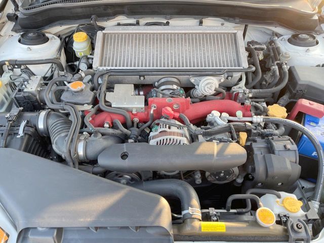 SUBARU IMPREZA WRX 5DOOR 2011 Image 31