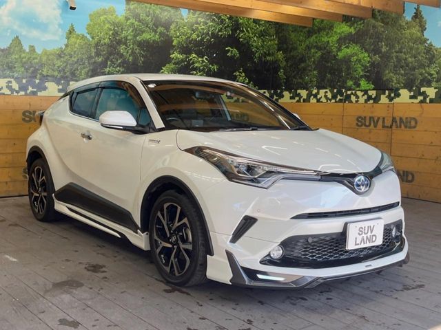TOYOTA C-HR 2018 Image 31