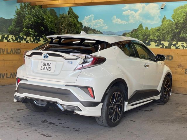 TOYOTA C-HR 2018 Image 31